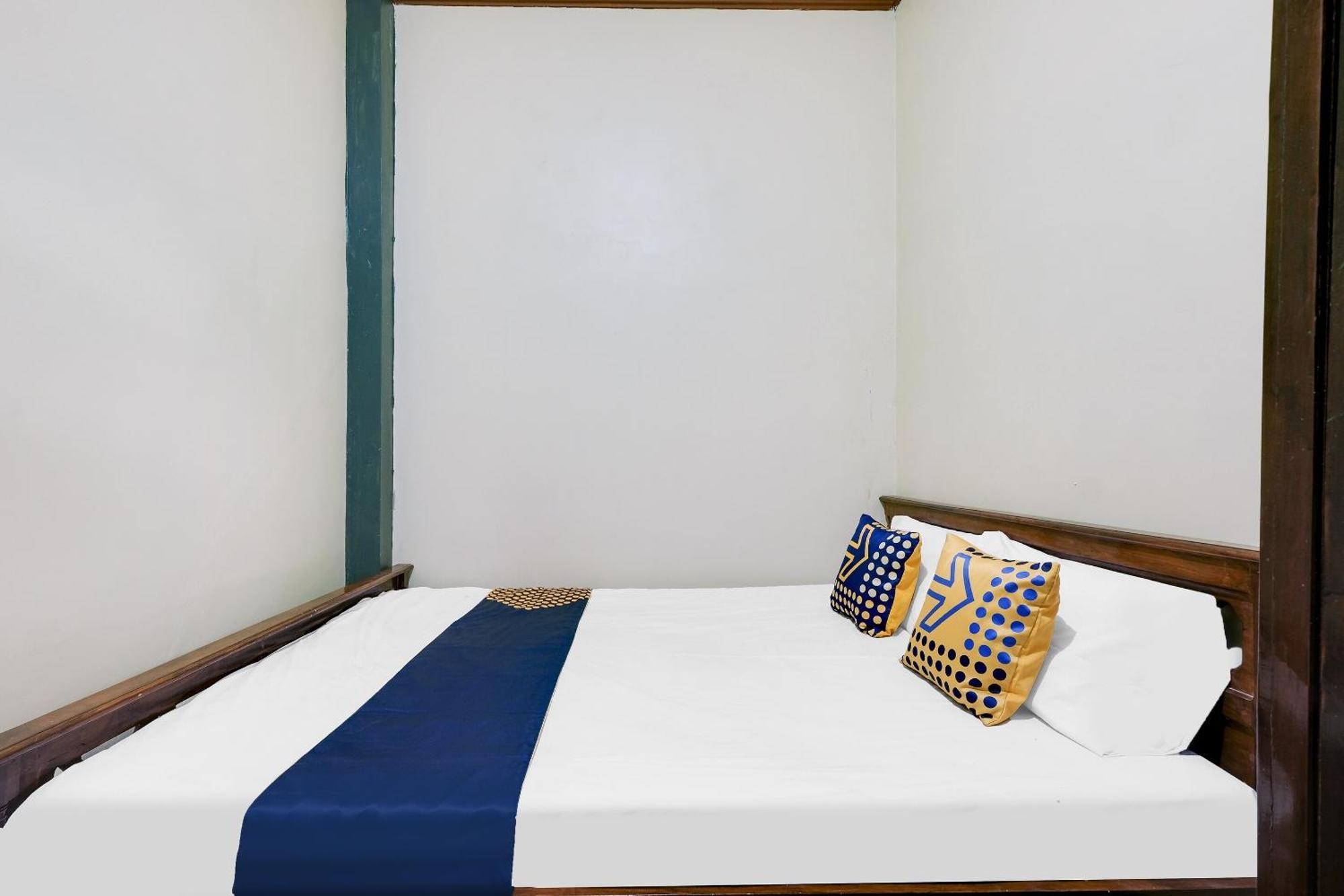 Spot On 92068 Pudja Kesuma Homestay Syariah Джок'якарта Екстер'єр фото